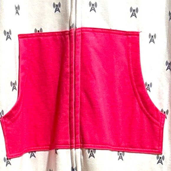 T-Mobile Halloween Adult Baby Costume - Picture 5 of 16